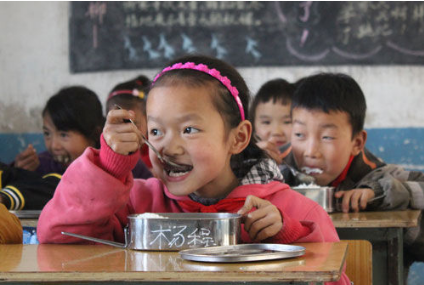 贵州：逾75万农村学前儿童吃上营养餐