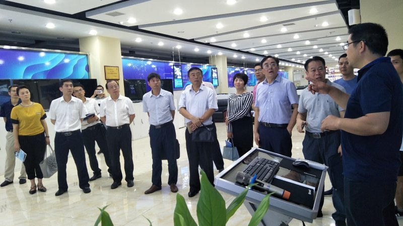 永州市政府秘书长陈宇荣一行到我司