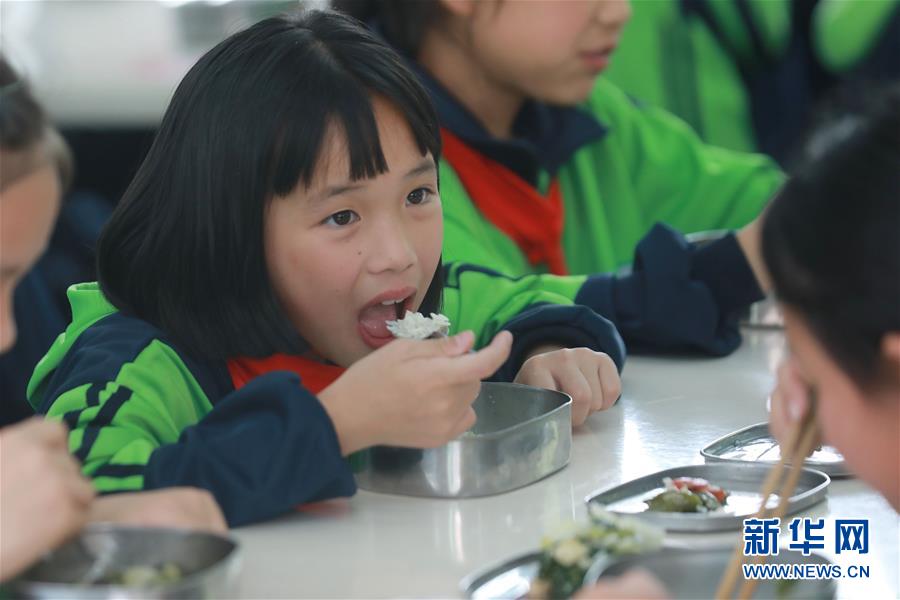 贵州：“大数据”护航学生“舌尖安